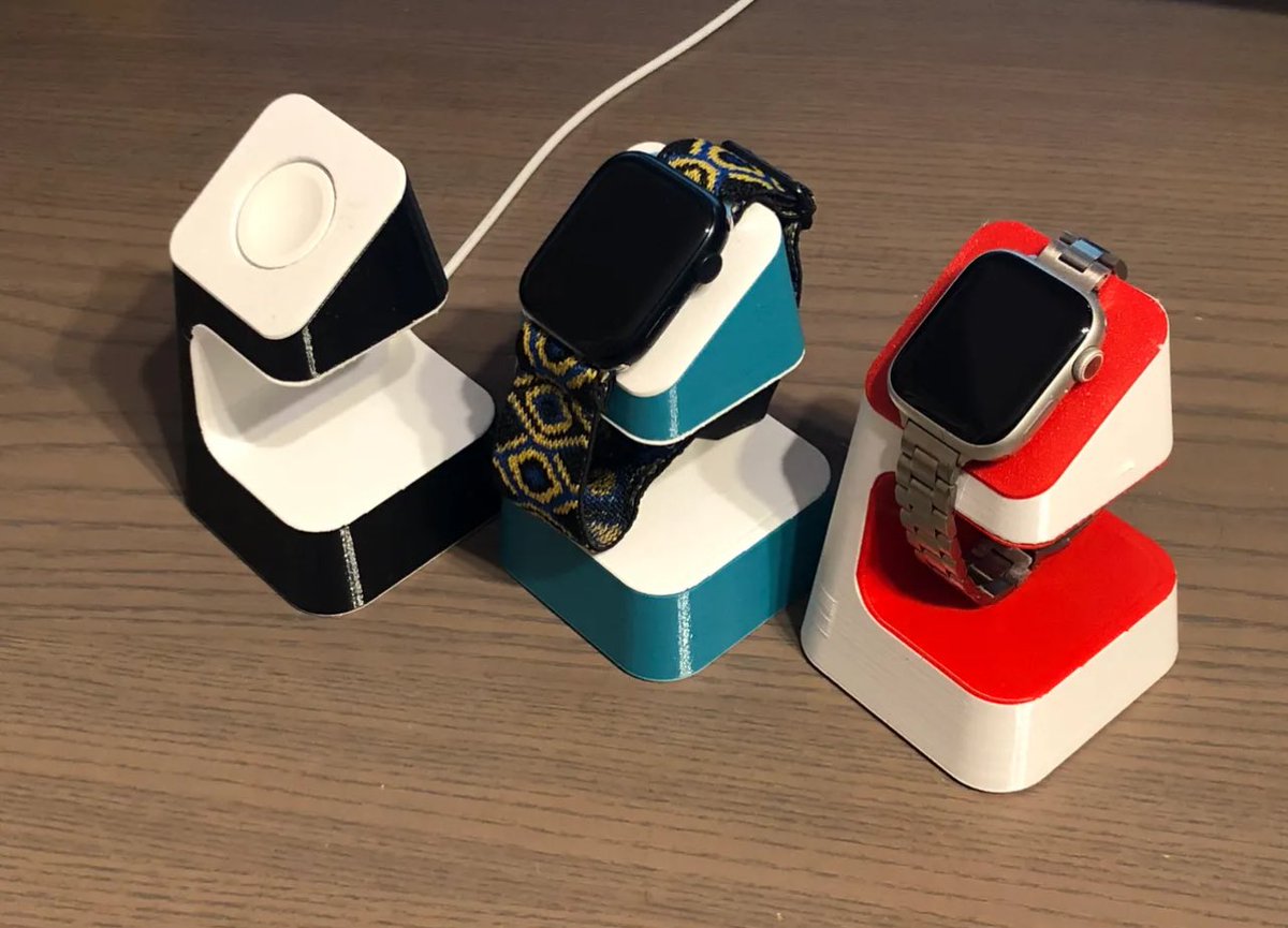 PYC3D's tweet photo. 🔍 Descubre cómo la impresión 3D puede personalizar tu día a día.

🔝 Este soporte para smartwatches es un claro ejemplo de funcionalidad y diseño. 

Ideal para mantener tu reloj a la vista y listo en todo momento. ⌚️🖨️

#Impresión3D #Pyc3d #Smartwatch #GadgetGeek #Apple #watch https://t.co/sSFpAWlnqI