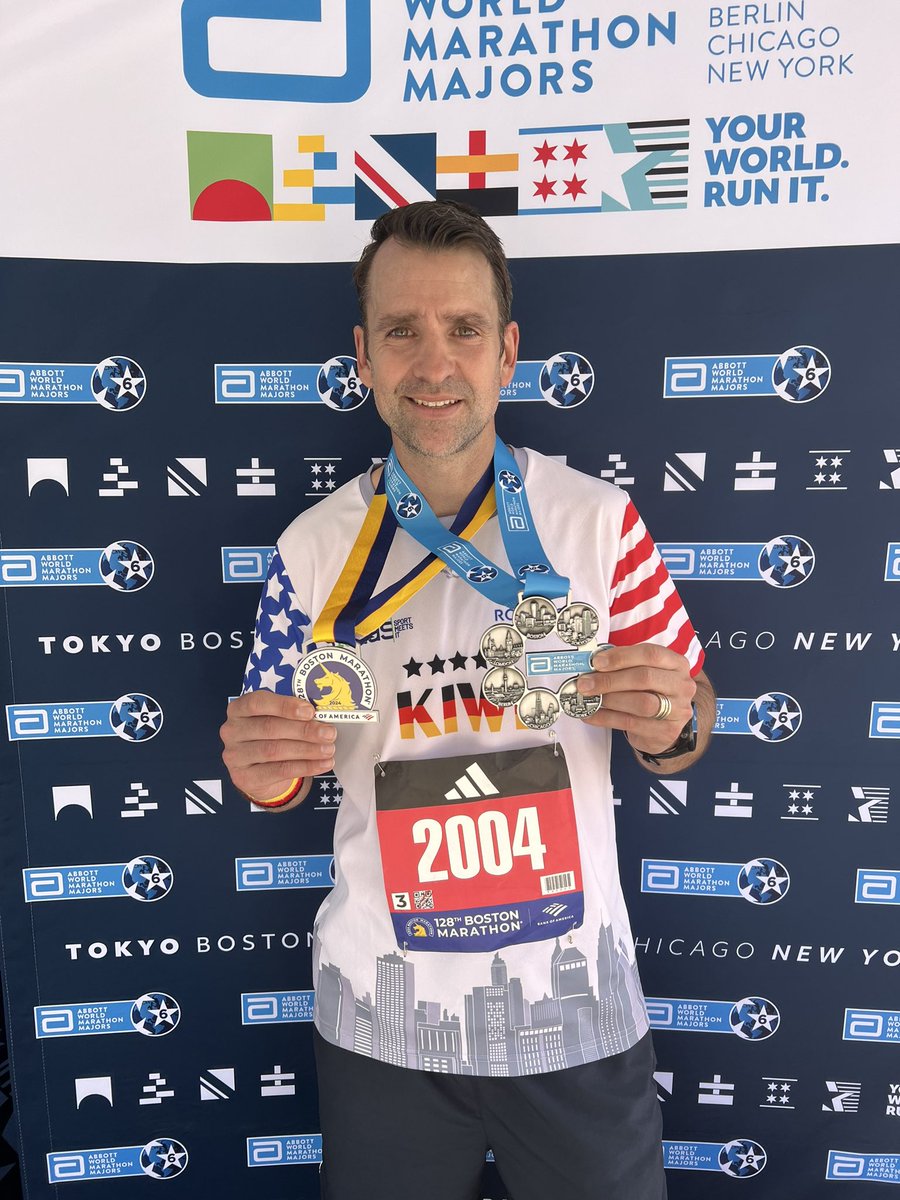 3:59:25! 🏁 Mission erfüllt: Abbott World Marathon Majors Six Star Finisher! 
#beat4 #finisher #Boston128