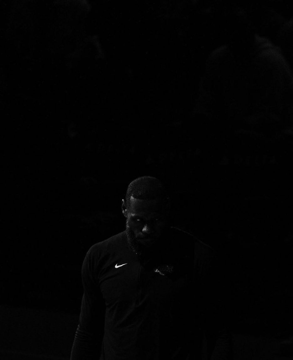 ProphetXLA's tweet photo. Playoff LeBron. 

🔜 🍿 https://t.co/gGvoD6FPgP