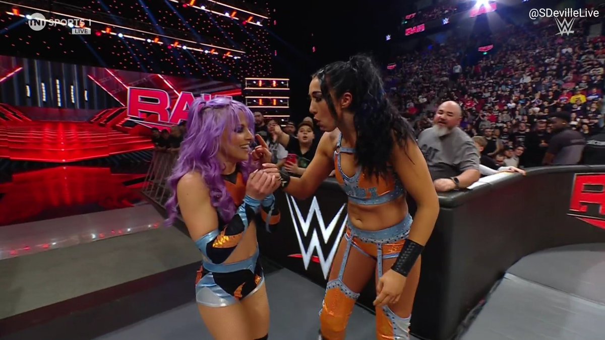 Total Cuntice tweet media