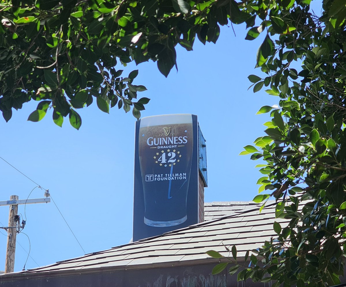 CCDAZ's tweet image. Another great year at THE 20TH ANNUAL PAT’S RUN ! 🍺🏃🏻🏃🏽‍♀️