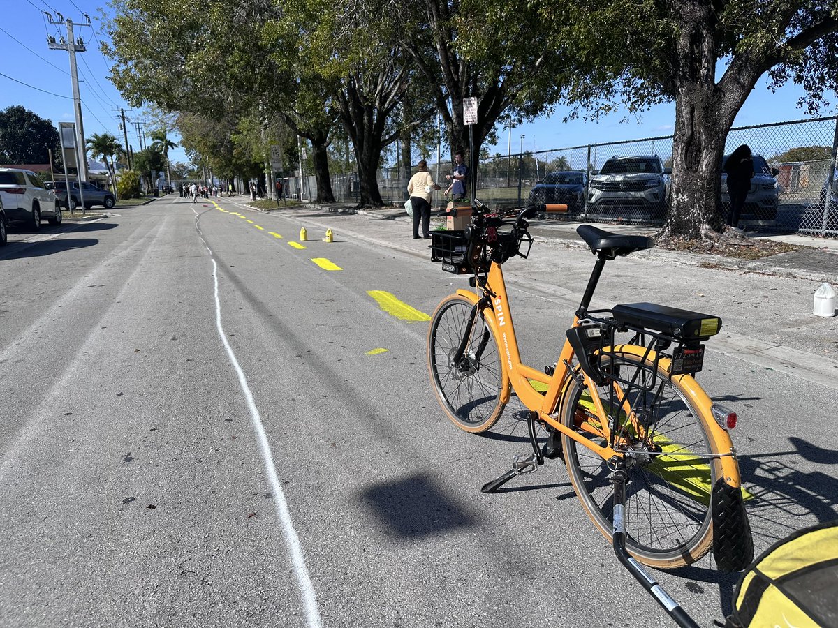 Hialeah.
Henry H. Filer School.
The pop-up has sprouted again.

What an awesome amount of community support this afternoon - this #protectedbikelane pop-up went up in 45 minutes.

Messy stripes are kid-approved stripes!

Cones going up in the morning. Let’s roll!