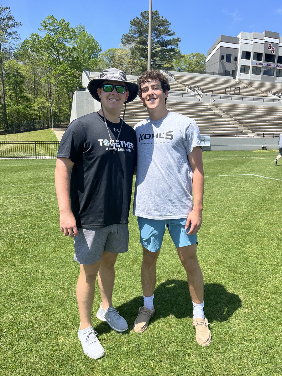 Great weekend in Alabama working with @jacob_qbaum50 and @KeatonMcNutt. Really productive weekend. Snapped a .65 in competition! @KohlsSnapping @Coach_Casper @PACoachRush