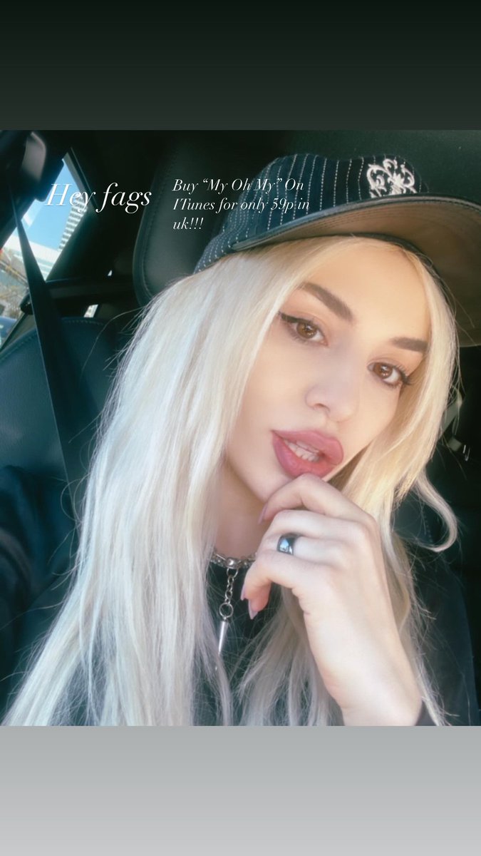 avamax_stats's tweet photo. CANT BELIEVE AVA POSTED THIS WHAT?£?? https://t.co/ffK1gF736n