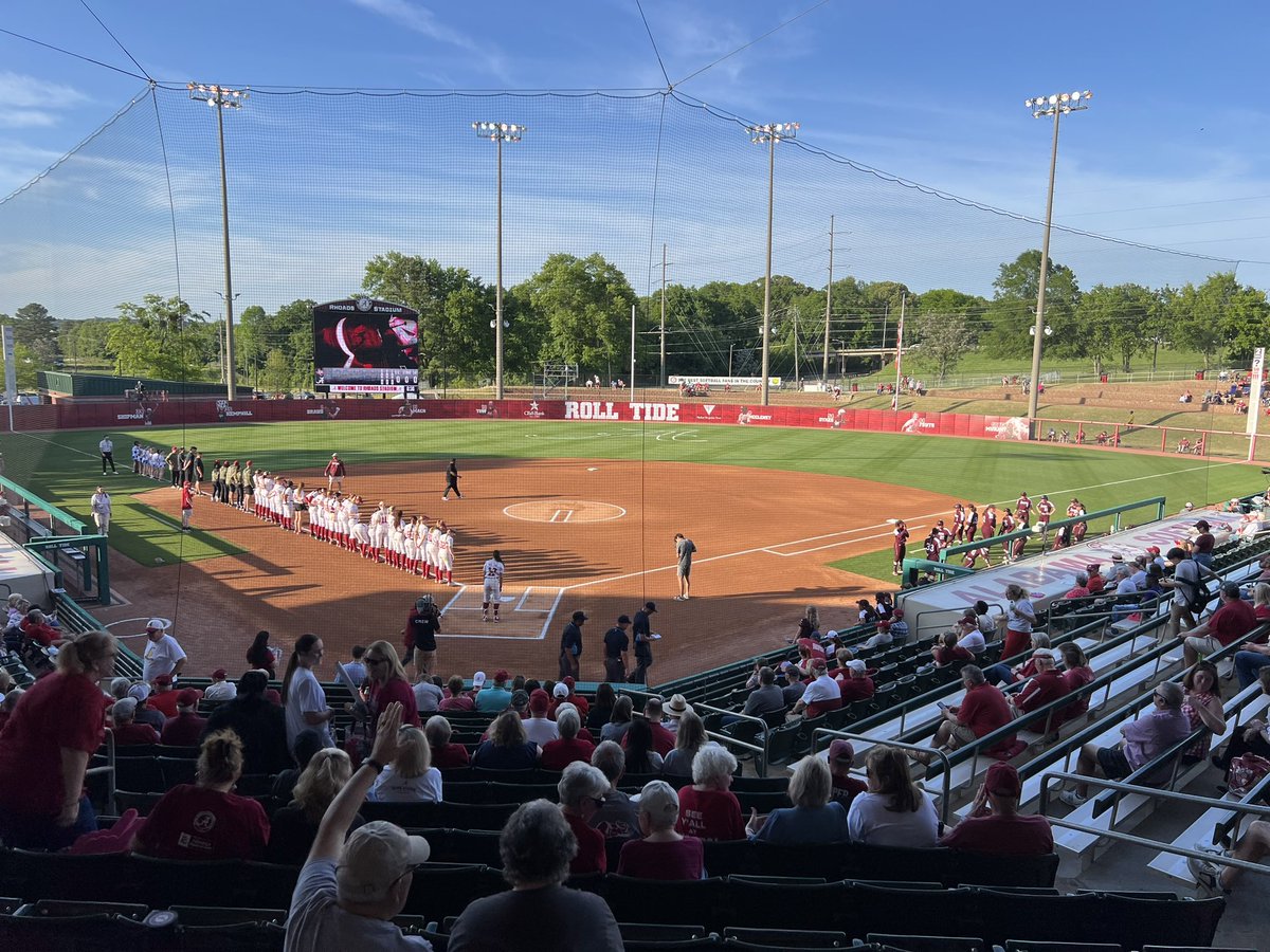 Big Mic’ed Up Monday with @AlabamaSB hosting @AggieSoftball for a the rubber match game of the series! On the @SECNetwork at 7 PM ET. On the call with @bethmowins ! 🔥🥎🔥