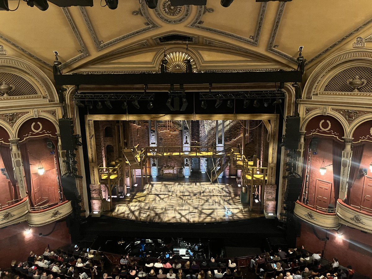 MrsDuffEnglish's tweet photo. In the room where it happened ⭐️🎶

Delighted for our young people to experience Hamilton tonight! https://t.co/pb0xW4awmp