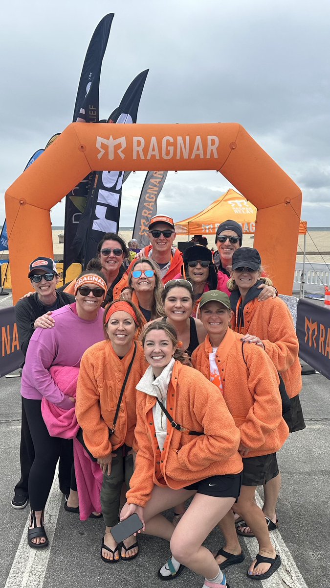 sdjennings's tweet photo. Had a blast running @RagnarRelay #SoCal this weekend with the Thirsty Jackalopes! Lots of laughs, gorgeous ocean views, TRAFFIC, great food, goofy exchange antics and RUNNING! #RunRagnar #MedalMonday https://t.co/tYvxxsehHT