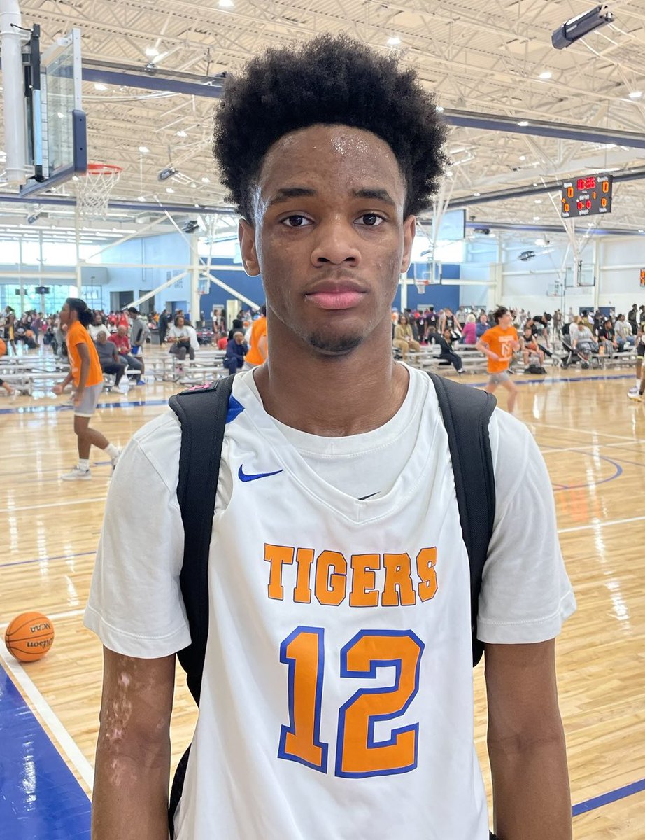 tigers950's tweet photo. Thanks to @CourtneyHoops90 for the nice write up on 6’7 2025 @kamdendays2025 (@popeprepmbb) and his strong play at @hoopseen #TNJAM.
#BuiltDifferent #BuiltToHandleHardBetter
@TigersTennessee https://t.co/Tc52aeQMZe