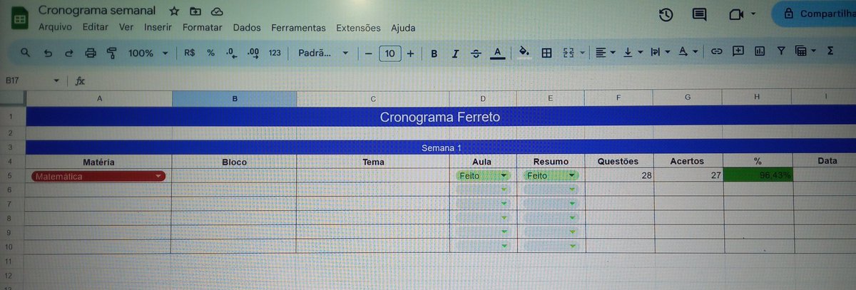 StudiesKaa's tweet image. Eu no auge da minha burrice tecnológica montando uma planilha pras aulas do Ferreto 🥺🥺
