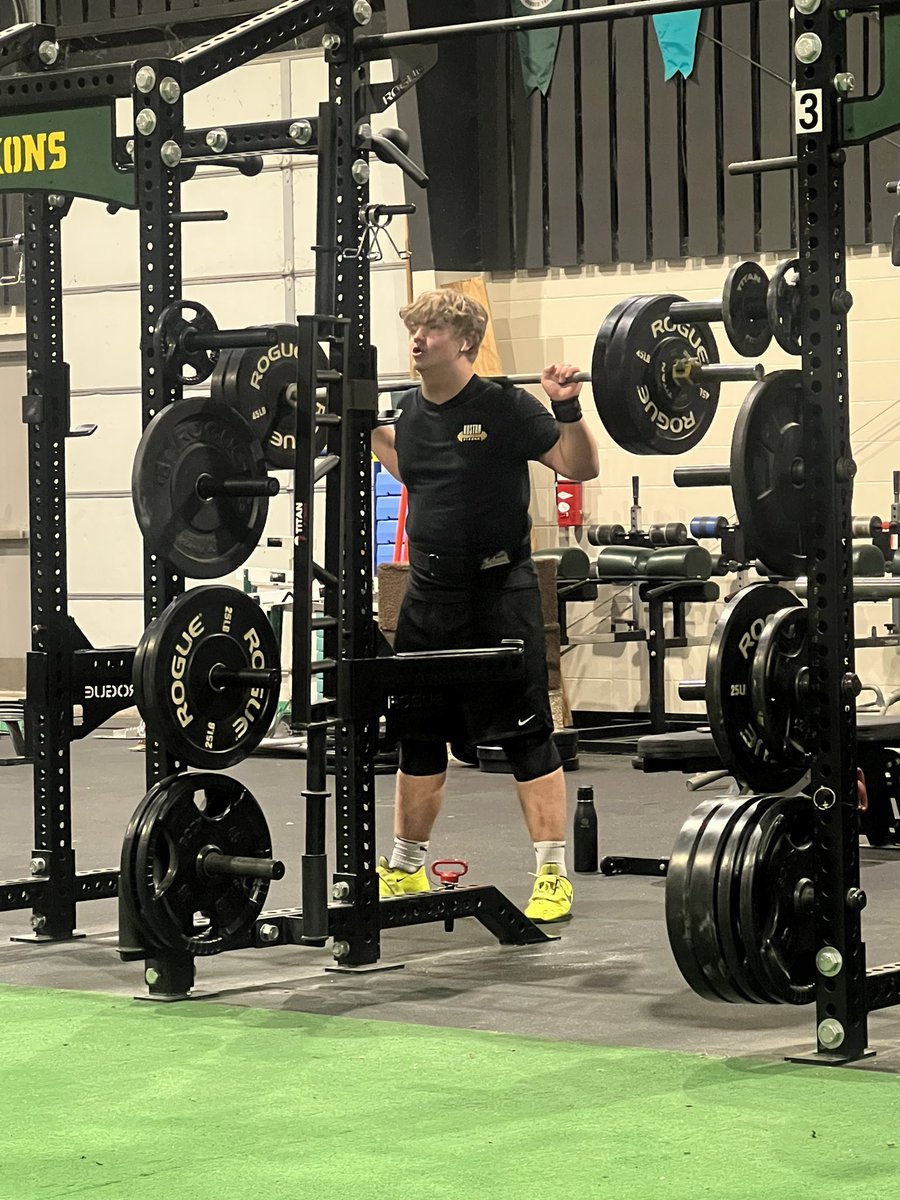6:00pm on a Monday night. Freshmen Offensive / Defensive Linemen Jack Birt still working. He wasn’t the only freshmen getting extra lifting today! 

- OL/ DL Luke Sundberg
- OL / DL Andrew Tamayo
- WR/DB Joey Mazzella