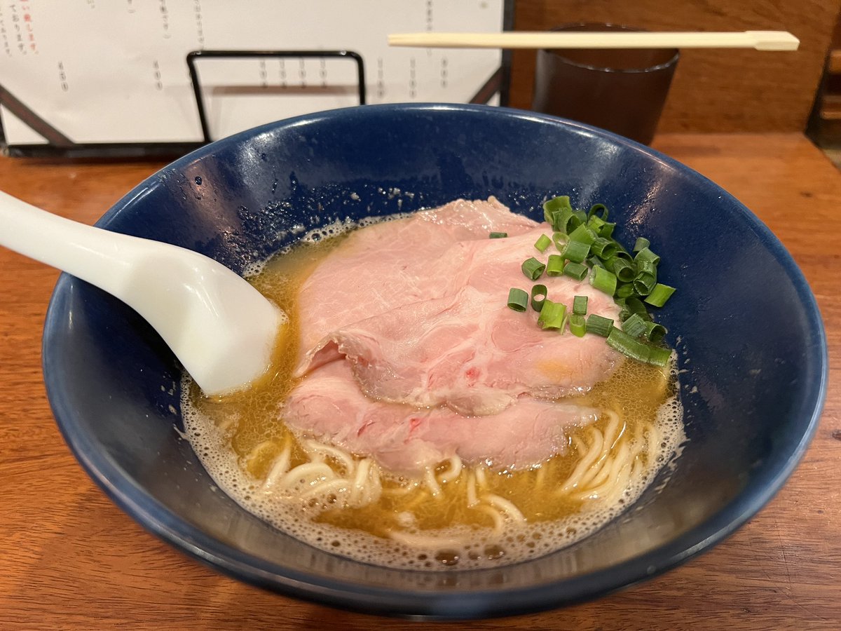 NO532310091's tweet photo. 久しぶりの横浜アソビルの丿貫。
以前来た時はやばいくらいに味が落ちてたけど今回は復活してた。
なによりだわ。 https://t.co/Tct4avWBFI