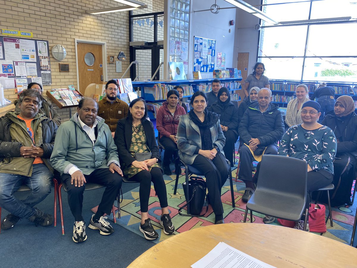 At #BroadGreen library, the residents and the community have gathered to engage with @yourcroydon officers against the library closure. Spoke to many people, who are benefiting from employability, ESOL and digital skills sessions at this community focused library.