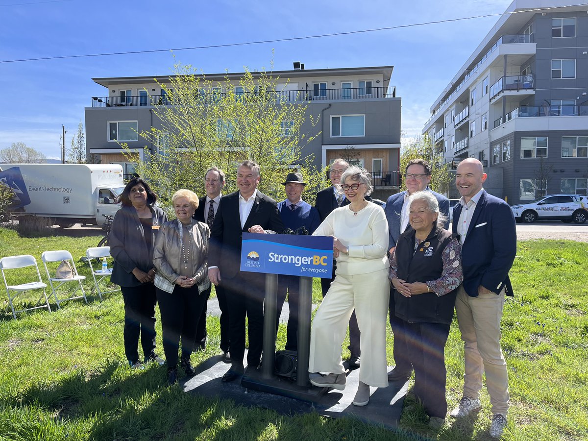 Two hundred and forty new complex-care housing units are coming to communities across B.C. In #Kelowna and #Kamloops, this project will include 20 newly constructed complex-care housing units in each community. Learn more: bit.ly/3Q7Yf3F @BCGovNews