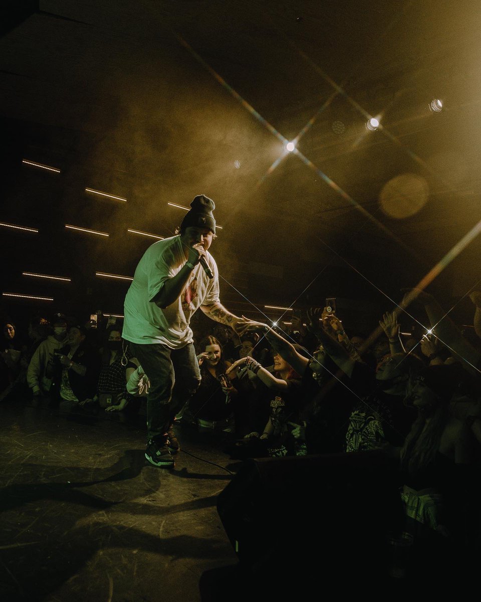 travisxthompson tweet picture