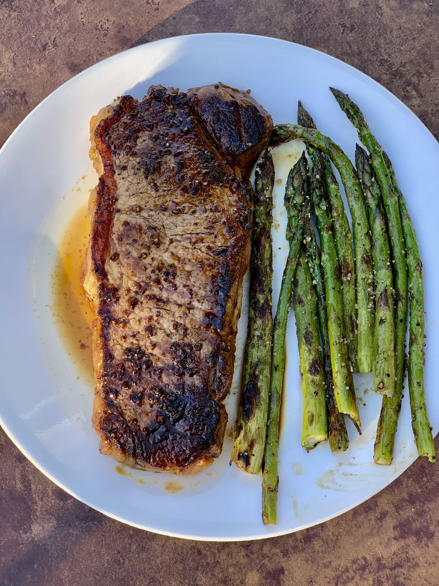 What are you adding to steak & asparagus?