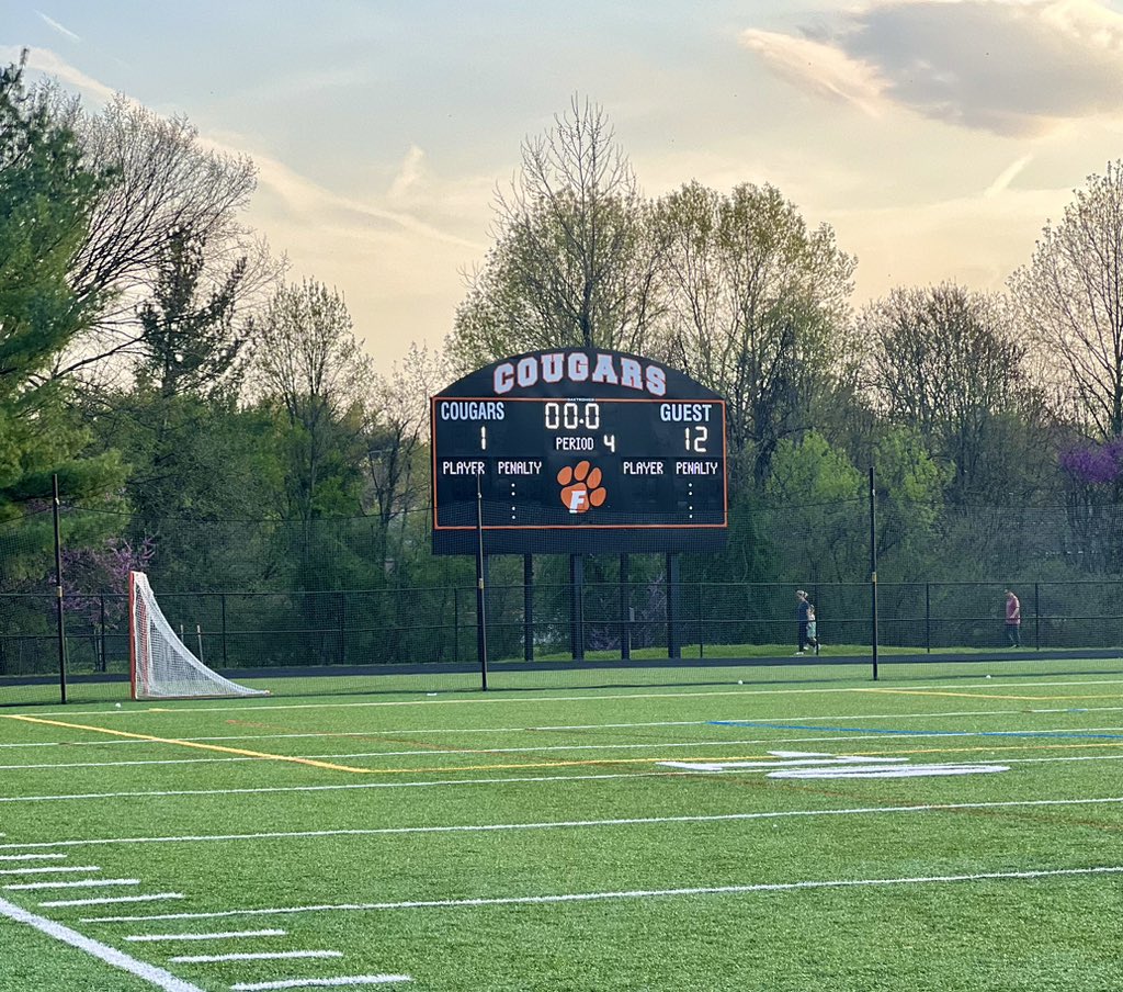 Final from Fallston! Generals improved to 6-0 on the season. Jr. Alex Tyler scored four times and added two assists. Sr. Alex Hochrein played big between the pipes, making fifteen saves. 

#GoGenerals #OneHeartbeat