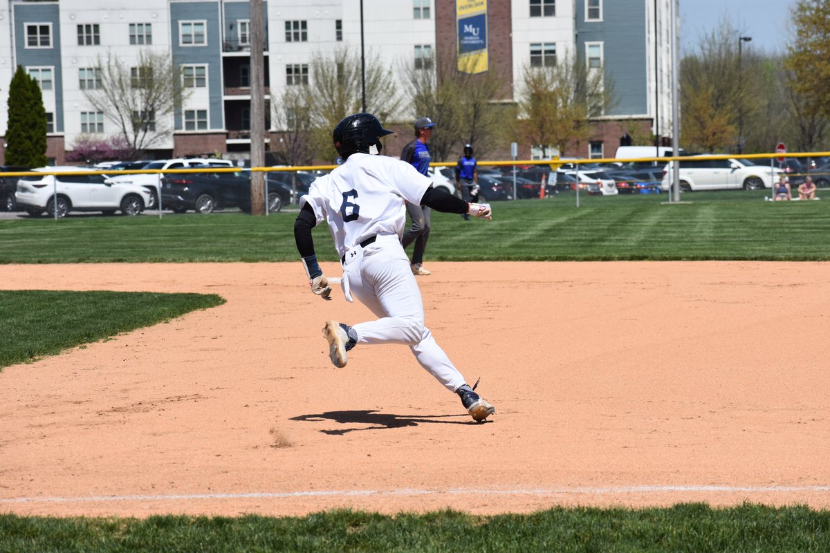 Check out photos from today's @MarianUBaseball doubleheader against Bethel! 📸: muknights.com/galleries/base…