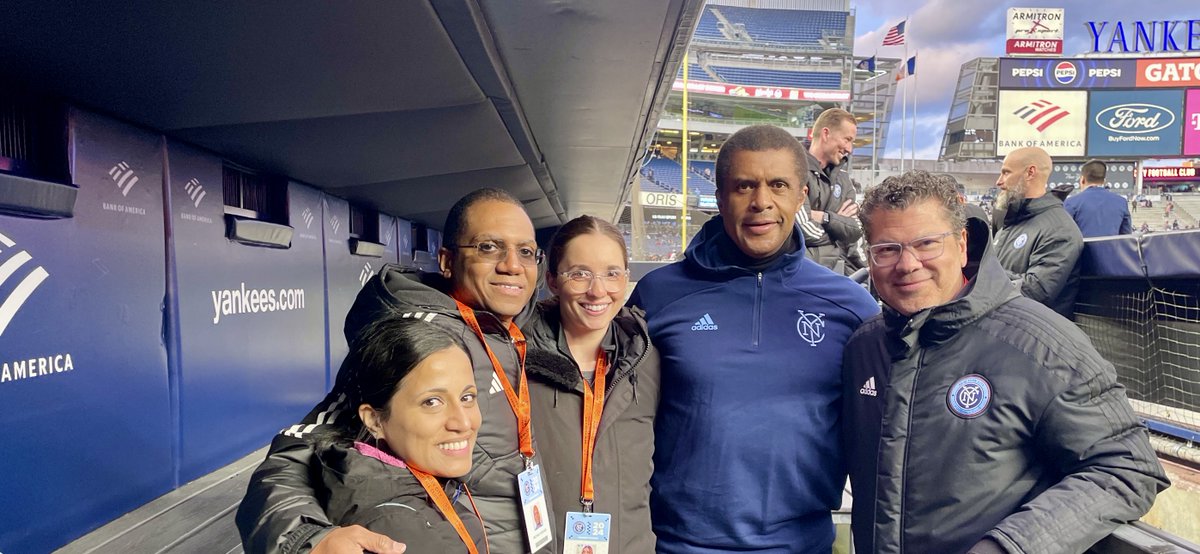 At Saturday's match, @newyorkcityfc team physicians Dr. Bittu Kuruvilla, Dr. Michael Hossack, Lisa Frank, PA, and Dr. David Gonzalez were honored to be joined by Dr. Ozuah, President and CEO of @MontefioreNYC. #team #ForTheCity #NYC #orthotwitter