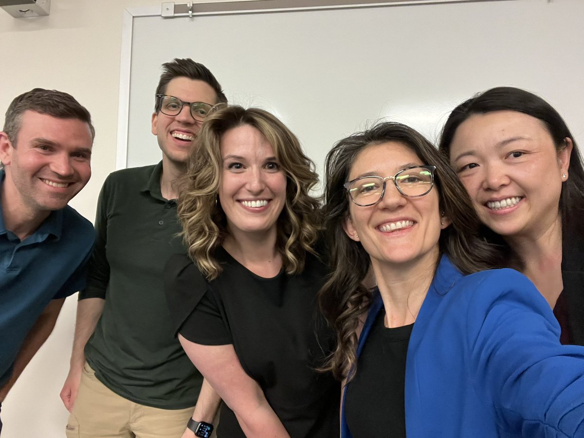 profmaitalneta's tweet image. So proud of the newly minted Dr. @BashfordLargo!! Thanks to her committee