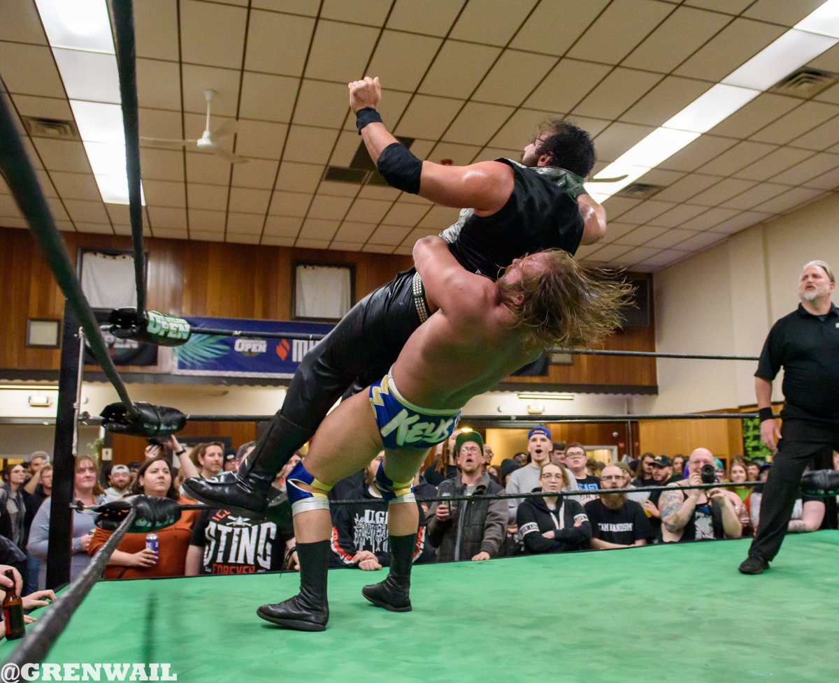 2/3 S03E15 @WrestlingOpen @beyondwrestling @RexLawless1 vs @Cupofjoekeys