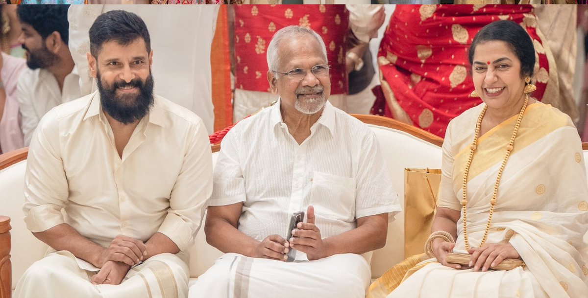 Vikram and Mani Ratnam participated in the wedding of Director Shankar's daughter, Aishwarya. ❤️
.
@chiyaan #AishwaryaShankar #TarunKarthikeyan #ManiRatnam #Vikram #Shankar