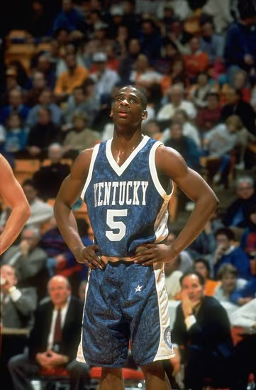 TristanUda's tweet photo. Mark Pope on potential Kentucky throwback denim uniforms

"If you ask me, we should put it in the hands of #BBN. Put the potential uniforms out there and let you vote on them."

What do you think? https://t.co/2EPspo1mhw