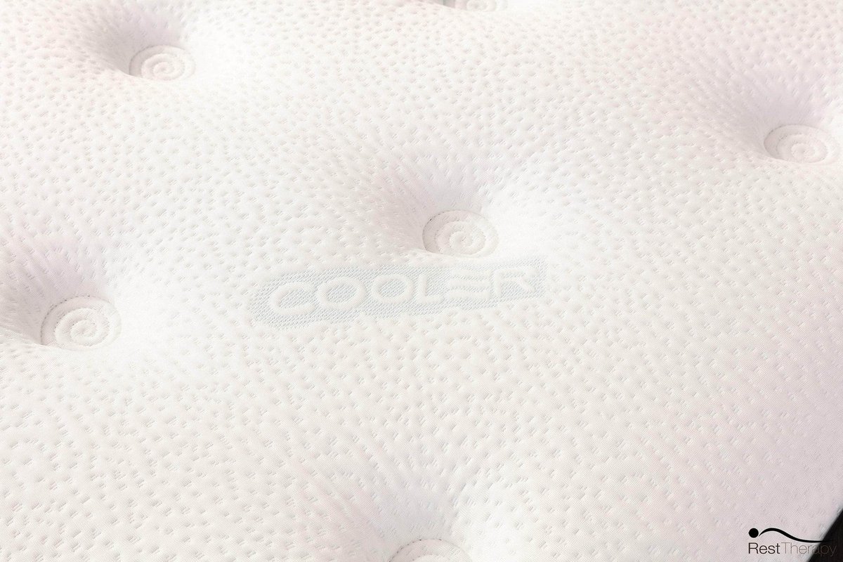 furniture's tweet image. Back in stock and ready to transform your sleep! Experience ultimate comfort with Rest Therapy's Cool Gel Memory Foam and Hybrid Pocket Coil Mattresses. Order while supplies last! #resttherapy #mattresses #gowfb #wholesalefurniturebrokers gowfb.ca/collections/re…