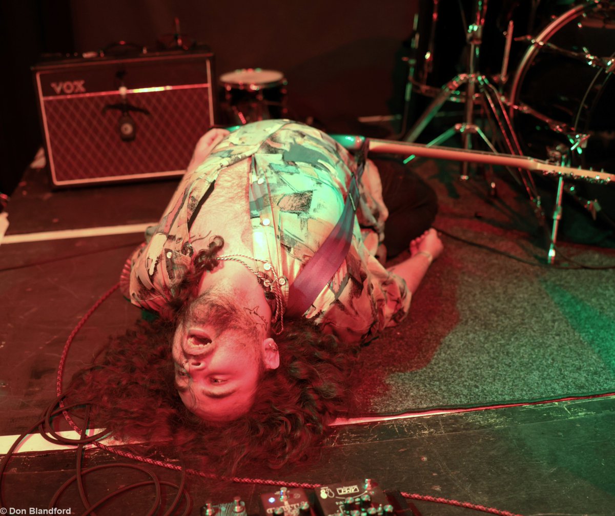 snapperchap's tweet photo. Some random snaps from the incredible @crocroland festival at the weekend ❤️🎶 Many thanks to everyone who made this such a wonderful event xx #genandthedegenerates #sulk #mayalakhani #dogviolet https://t.co/DJXOMmj59B
