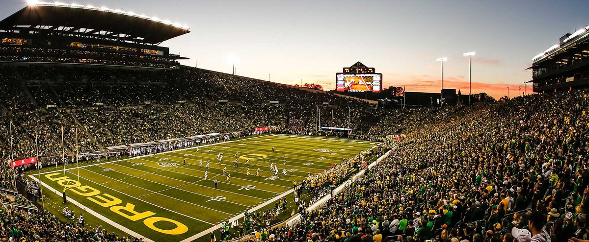 #AG2G After a great phone call with @CoachWillStein i’m EXTREMELY BLESSED to receive an offer from The University of Oregon !! #GoDucks 🦆 @CoachDanLanning @CoachJackSmith @jakekaneda @CassFootball @Gates_CassHC @rvfc10