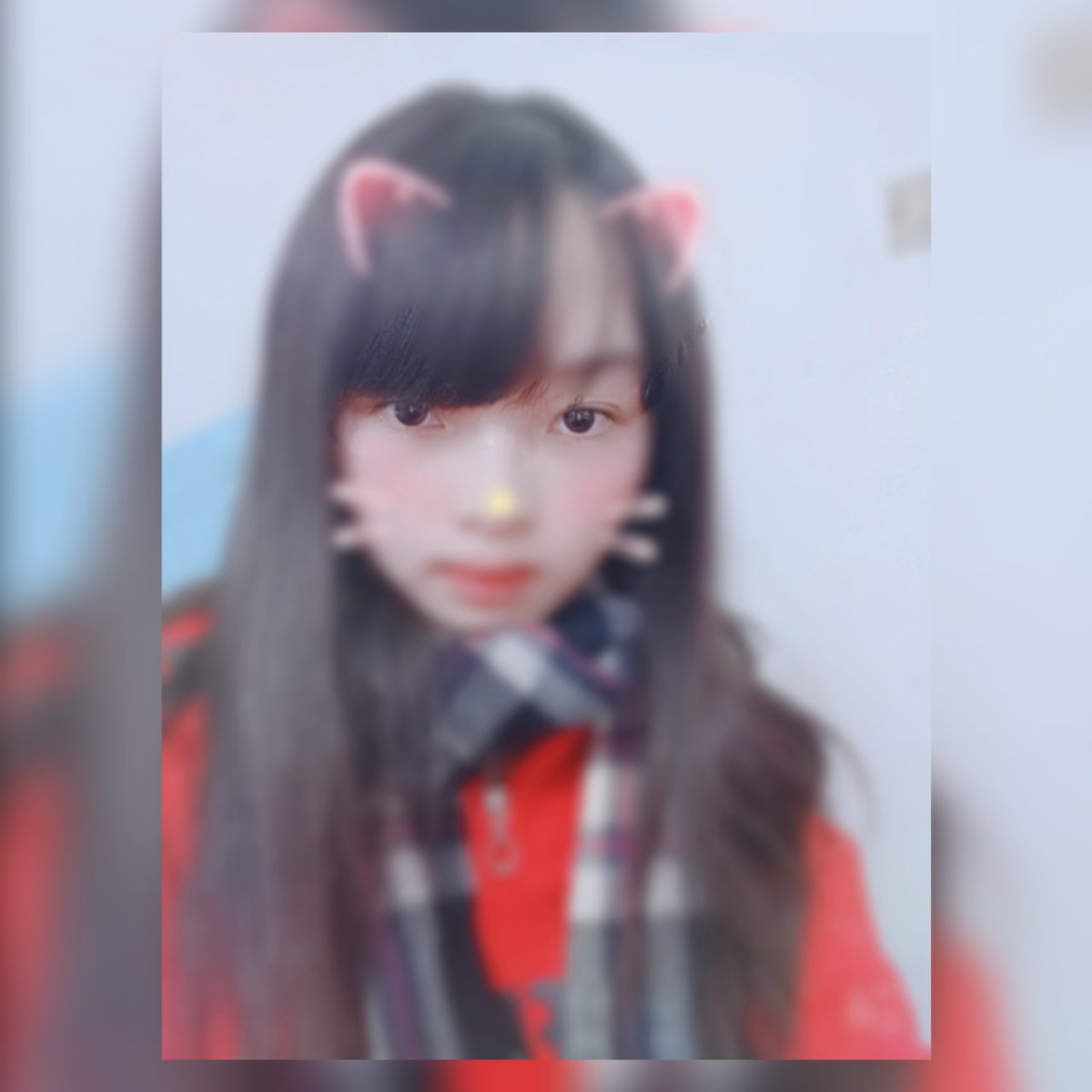 各位早安！！久違的早上發文w
這幾天翻到這張www
2021年確實是未成年的我（？？？
差不多15~16左右🤣

話說昨天給室友看上次寒假
用AE做的未完成作品
(其實已經半途而廢🤣）雖然沒做完
但她們給予我到讚賞跟肯定
讓我覺得好開心🥹

謝謝你們的誇誇
讓我再擁有更多的自信🥹🥹 https://t.co/pEARjV9LAe