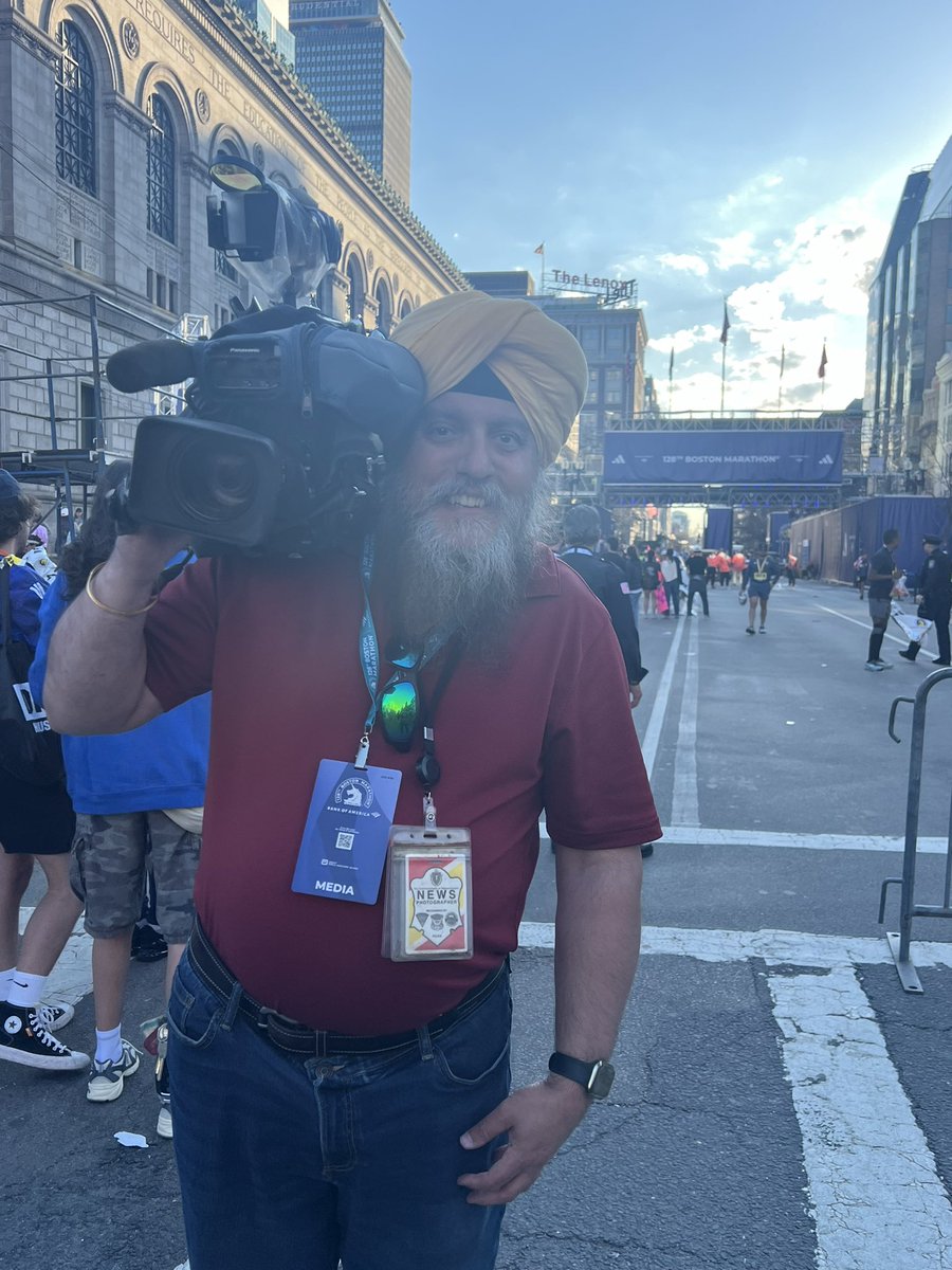 What an awesome day!!! Love covering the Boston Marathon!!! Congratulations to all the runners!! One of my favorite events to cover!! Love my job!! #bostonmarathon #marathonmonday #boston128 #128boston #oneboston #bostonstrong @joannabouras