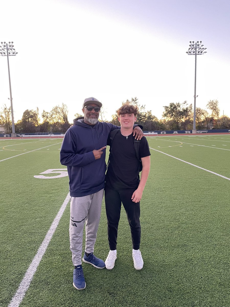 🚨Newest Ascension A&M athlete 🚨 Welcome Future Tomball HS C/O ‘28 QB @at_wood09 💪🏾 in the pocket Tremendously accurate 🎯 Soft spoken and 😄 Holds his own with kids 3-4 years older😮 Great student 👨‍🏫 Excited is an UNDERSTATEMENT❗️ Let’s Get It!!! . . . . #QB #QBTraining
