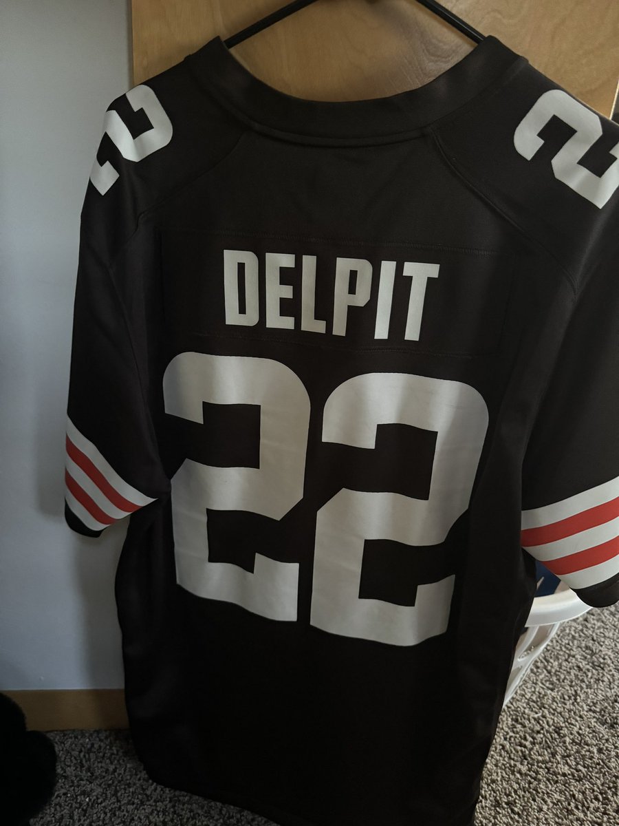 jmadda7's tweet photo. @realgrantdelpit ima need that #9 dawg 😤 https://t.co/icM9ir7pYR