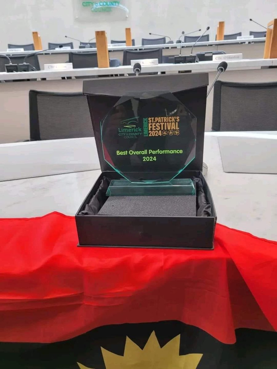 JUST IN;
IPOB Ireland & IPOB worldwide lead by MNK received the The best performance award 2024 today in Limerick Ireland
 #IPOB #africa
#FreeBiafra
#FreeMaziNnamdiKanuNow
@real_IpobDOS @mfa_russia @MFA_China @BiafranTweets @Independent_ie @IrishTimes @dfatirl 
@EUinNigeria…