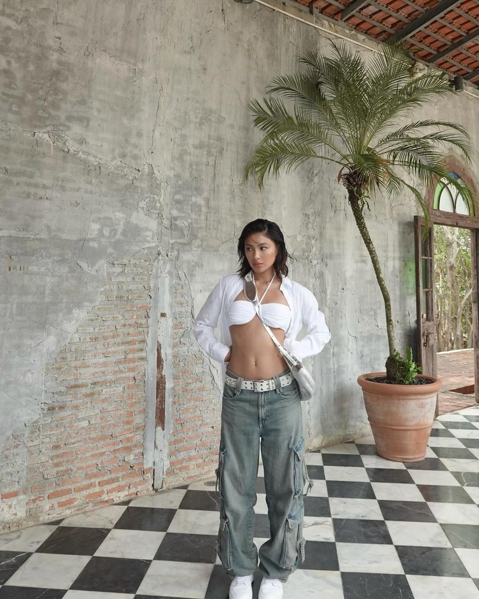 SLAY 🔥 Aktres na si Nadine Lustre, nag-upload sa Instagram ng ilan niyang gorgeous-looking photos habang siya'y nasa Bangkok, Thailand. (Instagram/nadine)