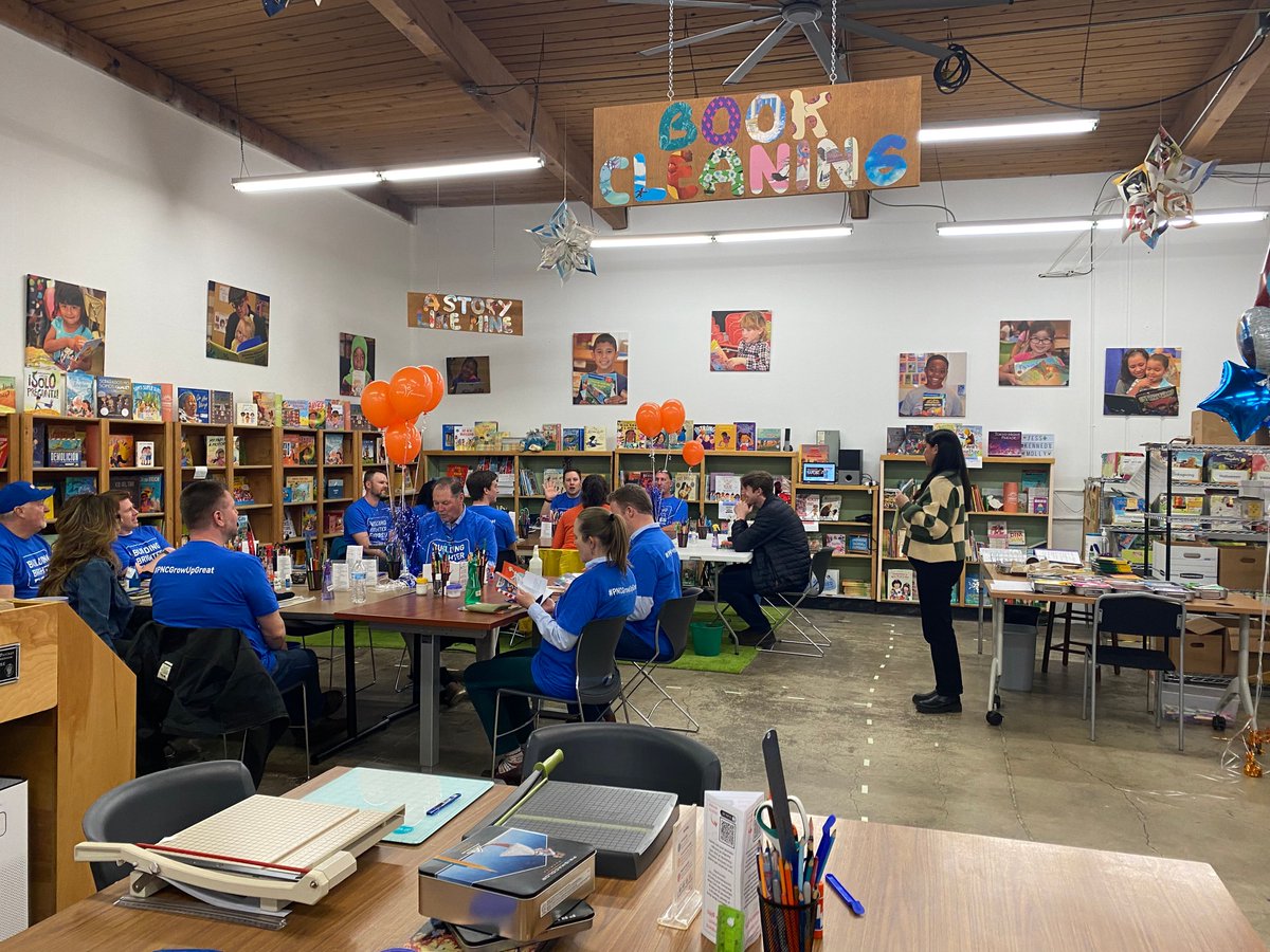 Our partner @PNCBank is celebrating the 20th anniversary of #PNCGrowUpGreat in April. We had the joy of hosting them for a book-cleaning session and we're excited to redistribute the books they cleaned to local kids. Learn more about Grow Up Great here: buff.ly/2WIxip2