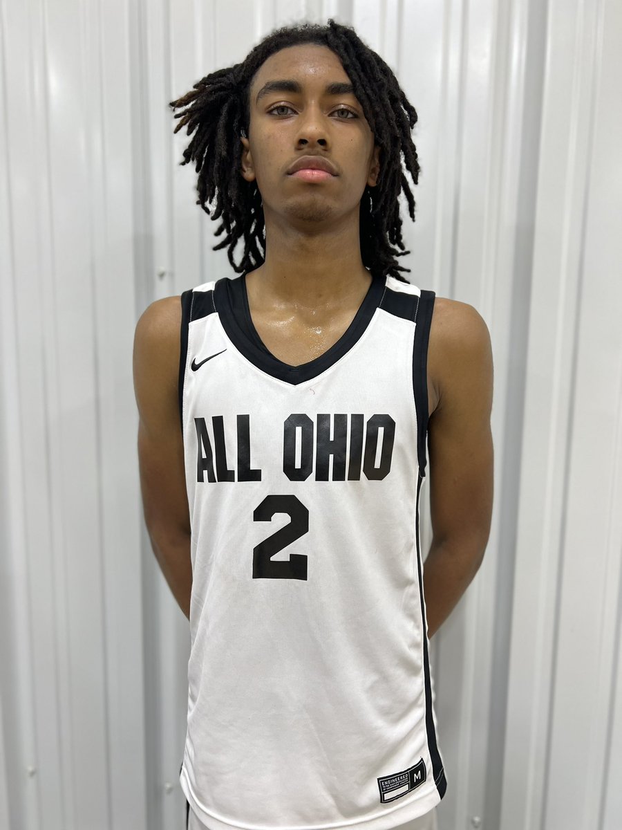 2025 guard/wing Josh Henderson played really well at Midwest Mania. Henderson is a very bouncy guard that can score in bunches. He is a three-level scorer with elite athleticism. Henderson has a chance to rise up the rankings with a strong spring/summer on the AAU circuit.