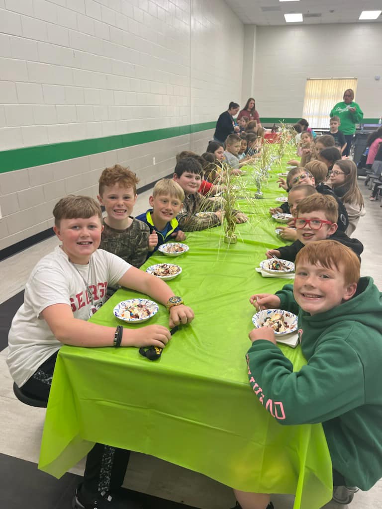 THANK YOU to our amazing PTA for sponsoring an ice cream party for our March Madness Reading and Math Celebrations! @CherokeeSchools #CCSDfam #CESfam #ClaytonCougarNation