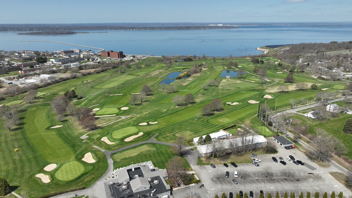 Crisp, cool morning at <a href="/Wanumetonomy191/">Wanumetonomy1922</a> with <a href="/MarcellusShaun/">Shaun Marcellus</a> and his <a href="/DogsOfTurf/">Dogs Of Turf</a>, Sven. With two daughters, naming the dog after a Frozen character was mandatory. Great story coming soon.