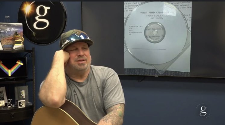 RitaKaye14's tweet photo. Thank you guys for a great Monday evening!

So much to look forward to #AskTrisha  Can we hear this cd? #AskGarth too. Whatever equals yes. Thank you for your consideration! 

@trishayearwood 
@garthbrooks 
@ThatSamOlson 
@BryanMMoore 

Vote for TSL for a Webby award! https://t.co/wNrj5v0hzp