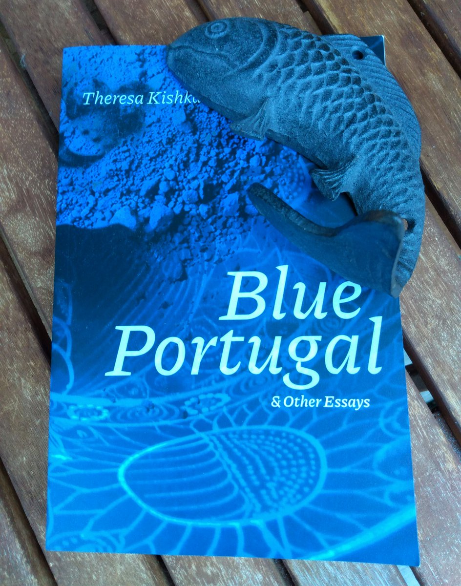 In early May it will be 2 years ago that Blue Portugal & Other Essays was published,a book full of things I love, things I survived, things I wondered about, even family I found in Ukraine and hope to see again. RT this and I will draw for a copy on Sunday. NA addresses only.