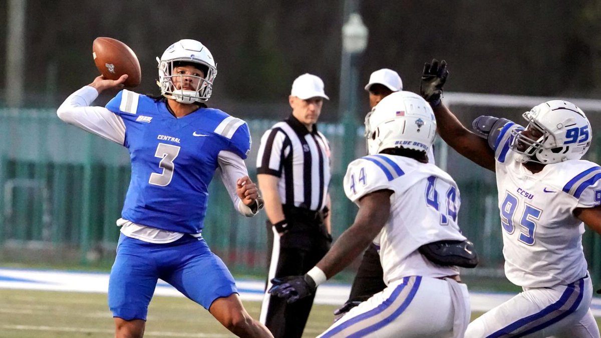 #AGTG I’m blessed to receive an offer from CCSU <a href="/FBCoachCJ/">Charles Williams III</a>