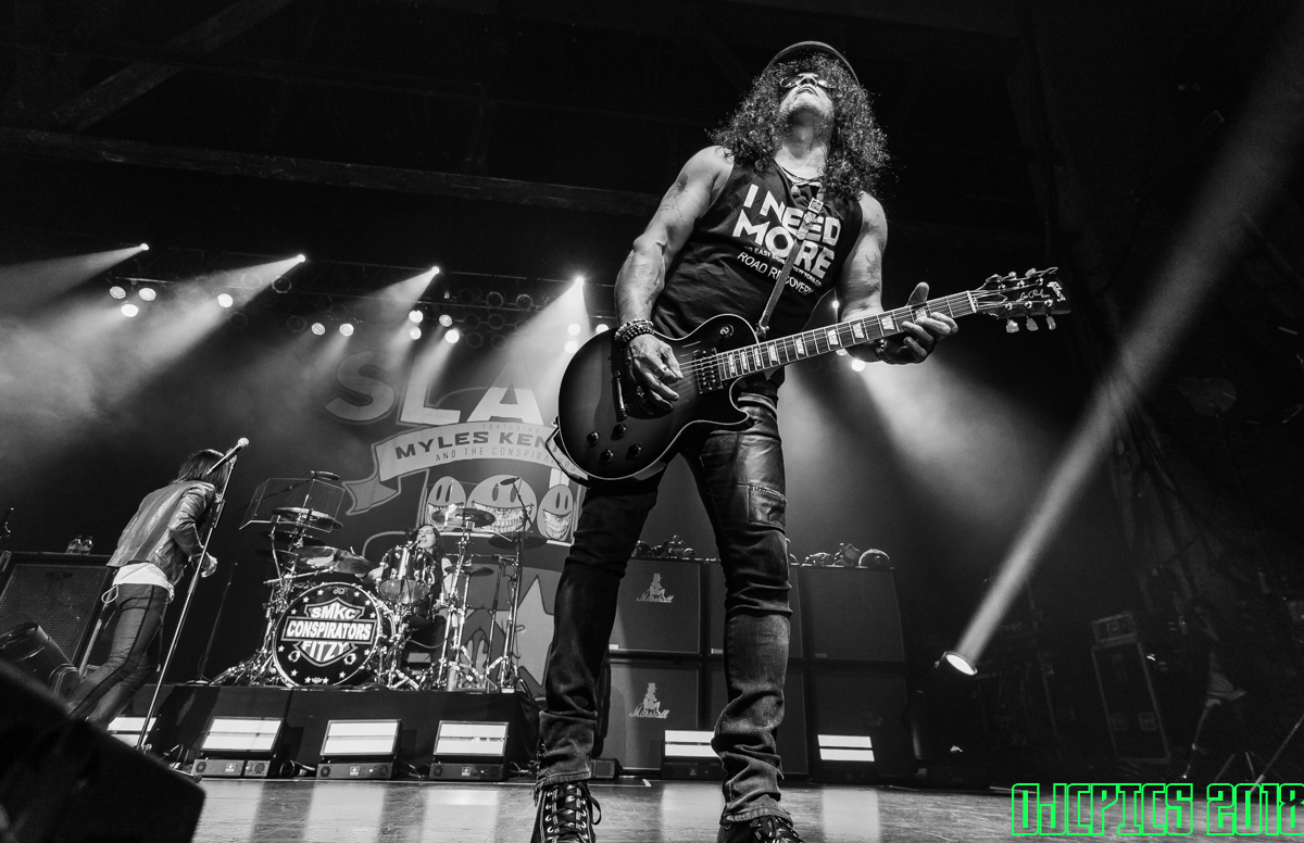 AUDIO + PRE-ORDER: @Slash (@gunsnroses) Shares His Single “Oh Well” Ft. @ChrisStapleton - New Album “Orgy Of The Damned” Out Soon, by @BigPaulSloDragn ghostcultmag.com/slash-shares-h… PHOTO: @OJCPICS