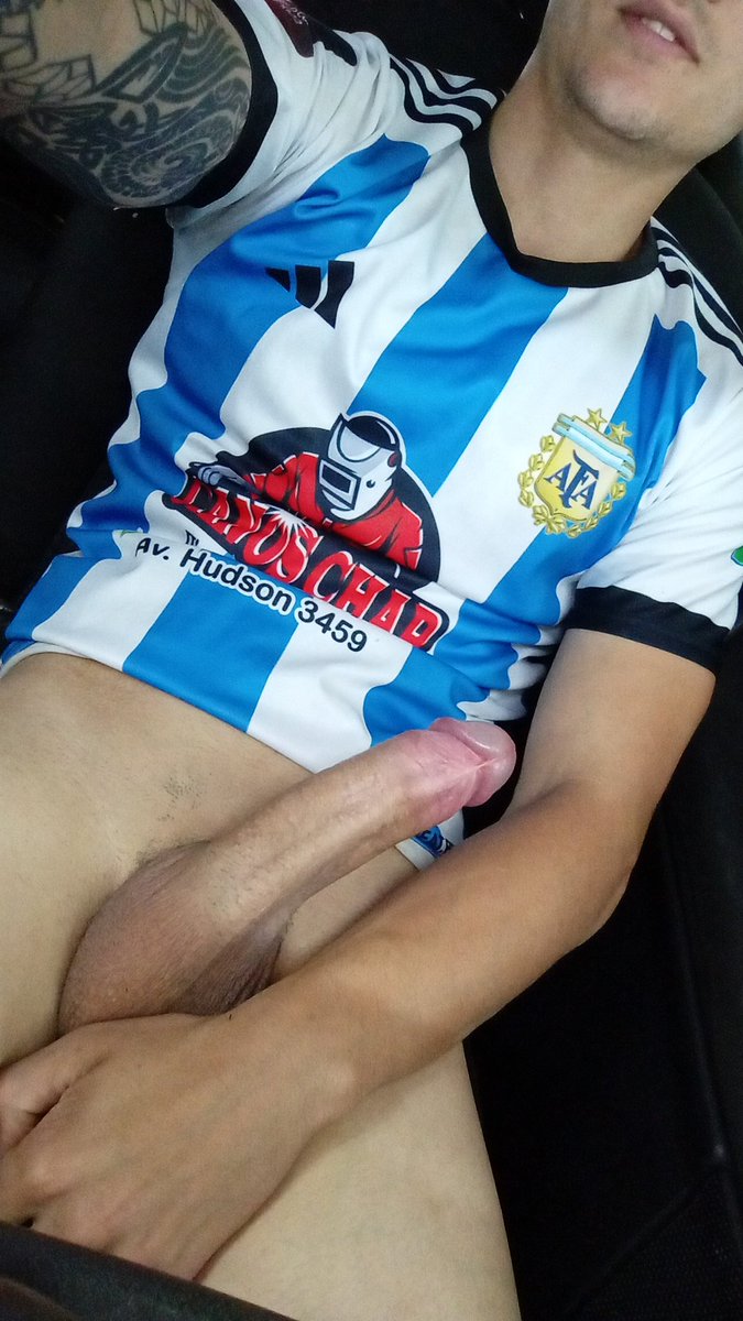 ellobohot's tweet photo. @Ezequielvera202 que lindo niño! https://t.co/Zy7nj3qJ6W