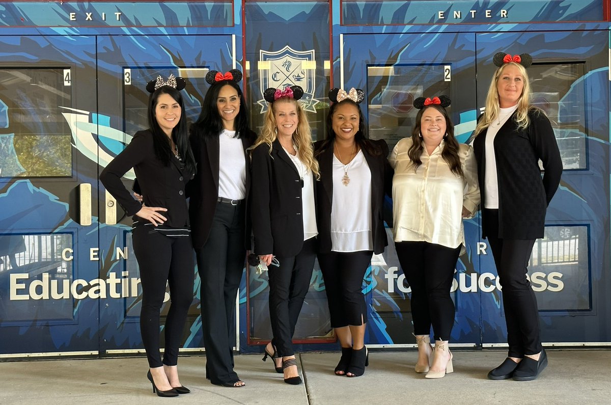 Julie Singleton tweet media