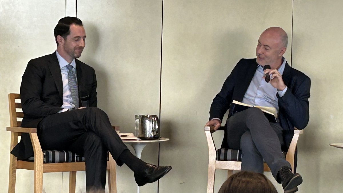 tmpbrock's tweet photo. Powerful #stories from #patients & #advocates re the financial, physical, & emotional distress they experience navigating #complexity of #healthcare. @sianslade hosts @UniMelbMDHS conference to ensure these voices are not just heard but acted upon! #BetterTogether https://t.co/e0ZjK7tYd7
