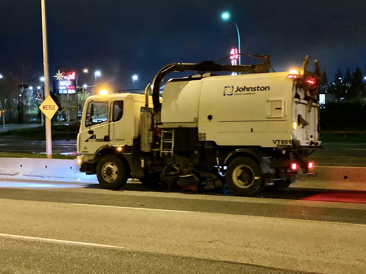 Spring sweeping in the #LowerMainland continues this week.🧹

Tonight watch for sweeping equipment on:
#MaryHillBypass in #CoquitlamBC 
#BCHwy10 (232 - 176 Streets) #LangleyBC
#UBC

Slow down, obey signage & traffic control. Give crews space to work.
#SlowDownMoveOver @TranBC_LMD