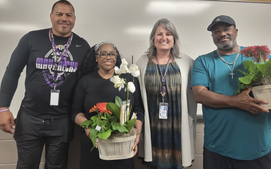 Congrats to LaByron and Tamara Hall for being named the MRHS Volunteers of the Year! @katyisd Thank you for all you have done over the years for our Mavericks! #ilovemortonranch