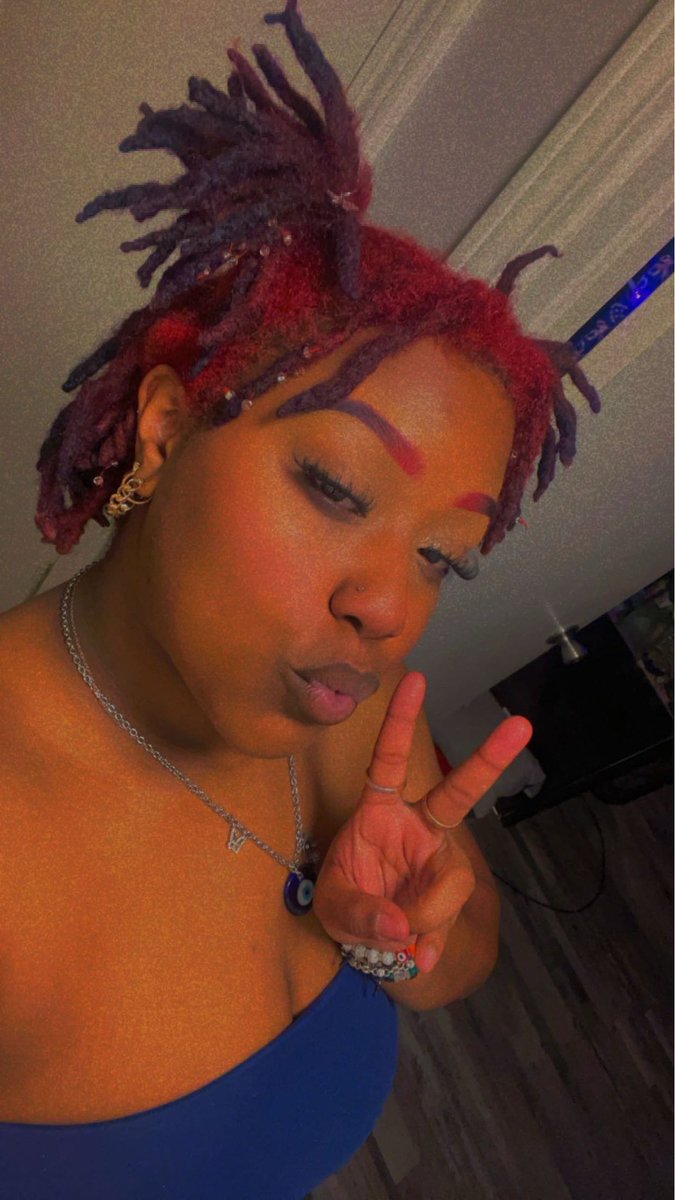 badbiddydumbthc's tweet photo. @godholdsme1 🥰🥰 https://t.co/cpDF73dJEt