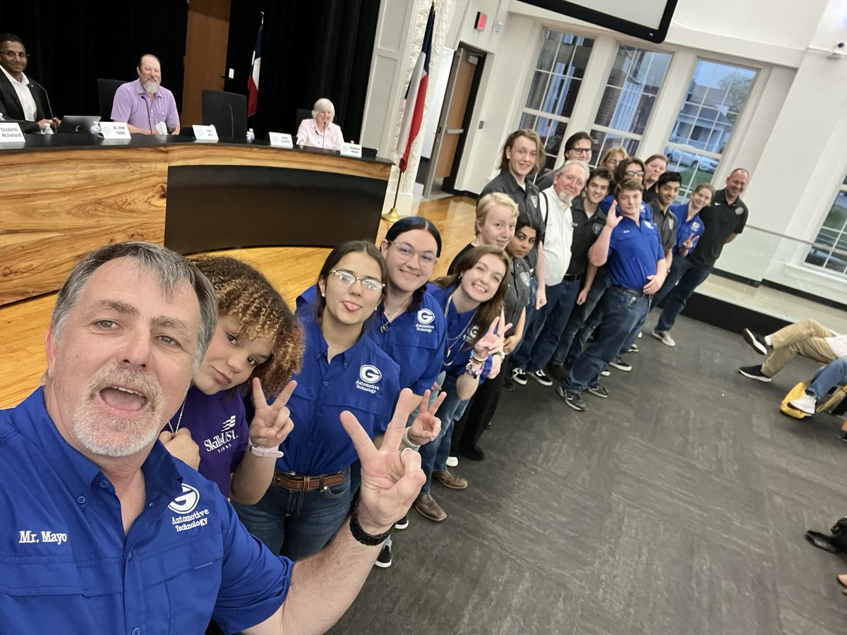 Getting recognized at the board meeting  <a href="/GeorgetownHS/">Georgetown HS</a> <a href="/GeorgetownISD/">Georgetown ISD</a> <a href="/DavinVogler/">Davin Vogler</a> <a href="/Mr_B_Johnson/">Brian Johnson</a> #EFND